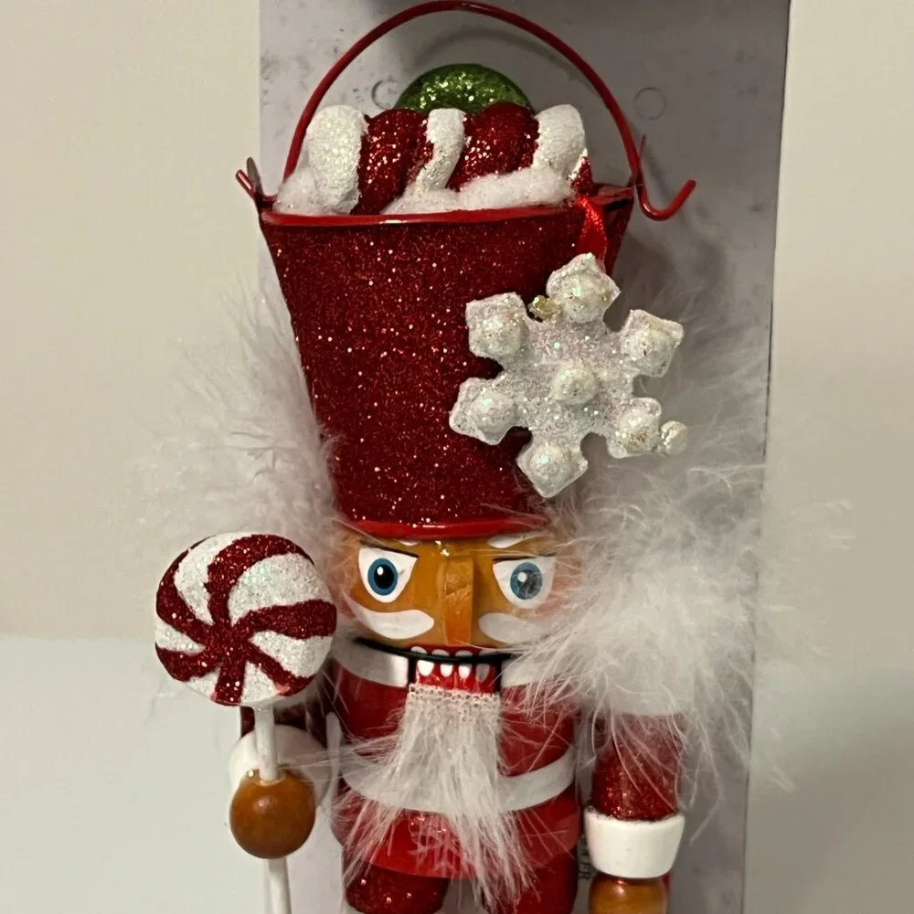 Kurt Adler Short Bucket Hat Soldier Wooden Hollywood Christmas Nutcracker 7 1/2